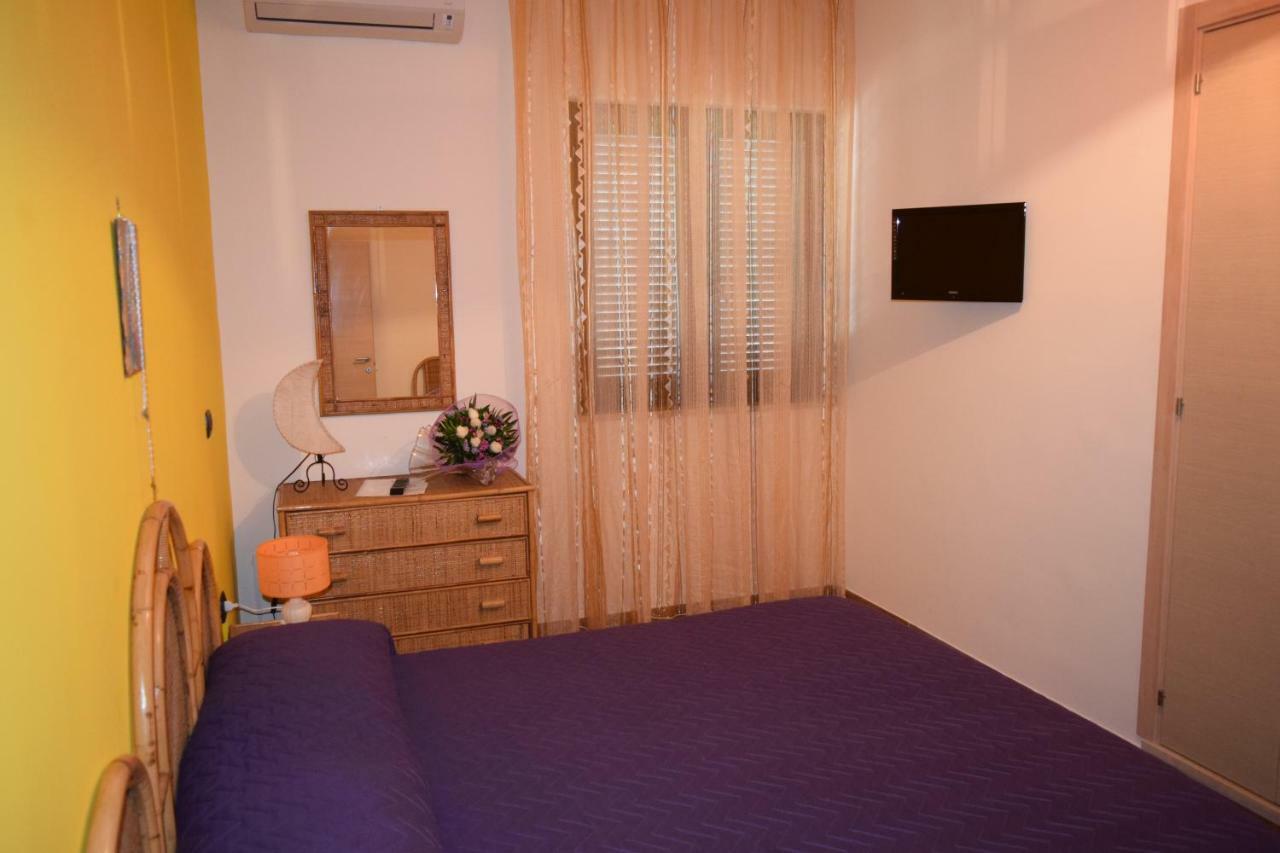 Bed &Breakfast Pinetamare Bed and Breakfast Castel Volturno Buitenkant foto